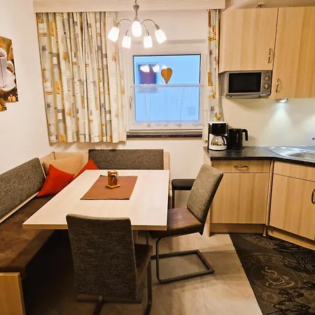 Апартаменты Haus Daheim Санкт-Леонхард-им-Пицталь