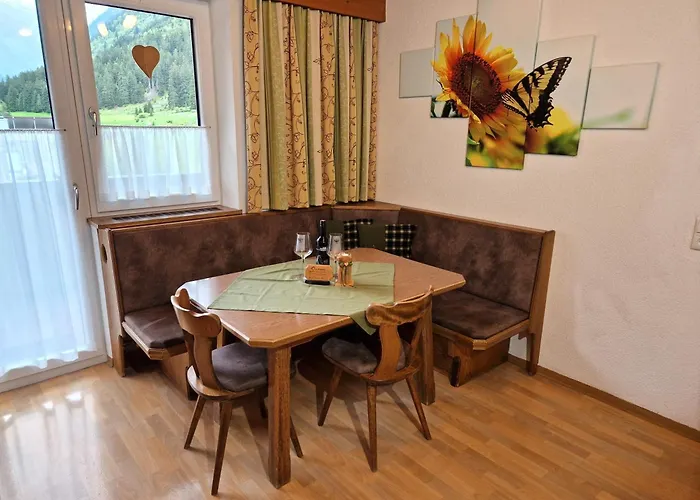 Haus Daheim St. Leonhard im Pitztal